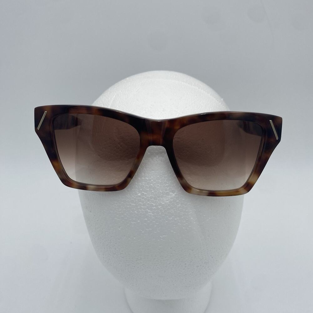 Victoria Beckham Sunglasses Square Full Rim Light Havana Tortoise VB646S 232 55